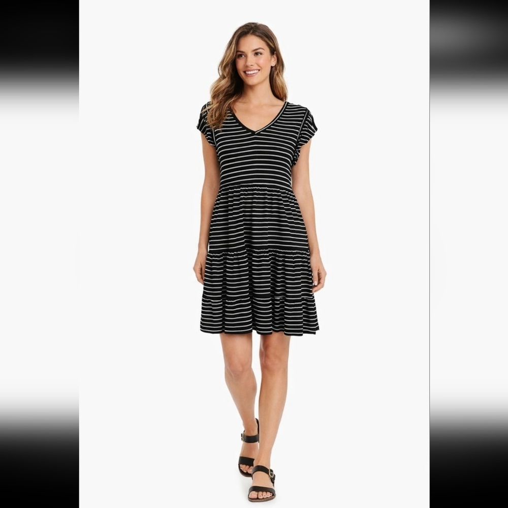 Max Studio Black and White Women's Dress, NWT